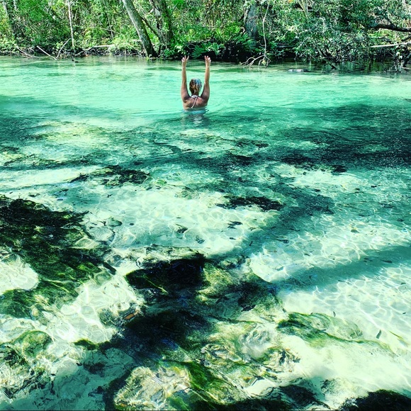 Meet your Posher, Lana - Picture 2 of 10